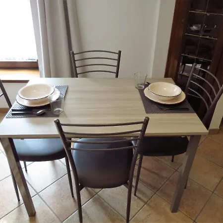 Lo Gnomo Sotto Al Glicine Apartmán